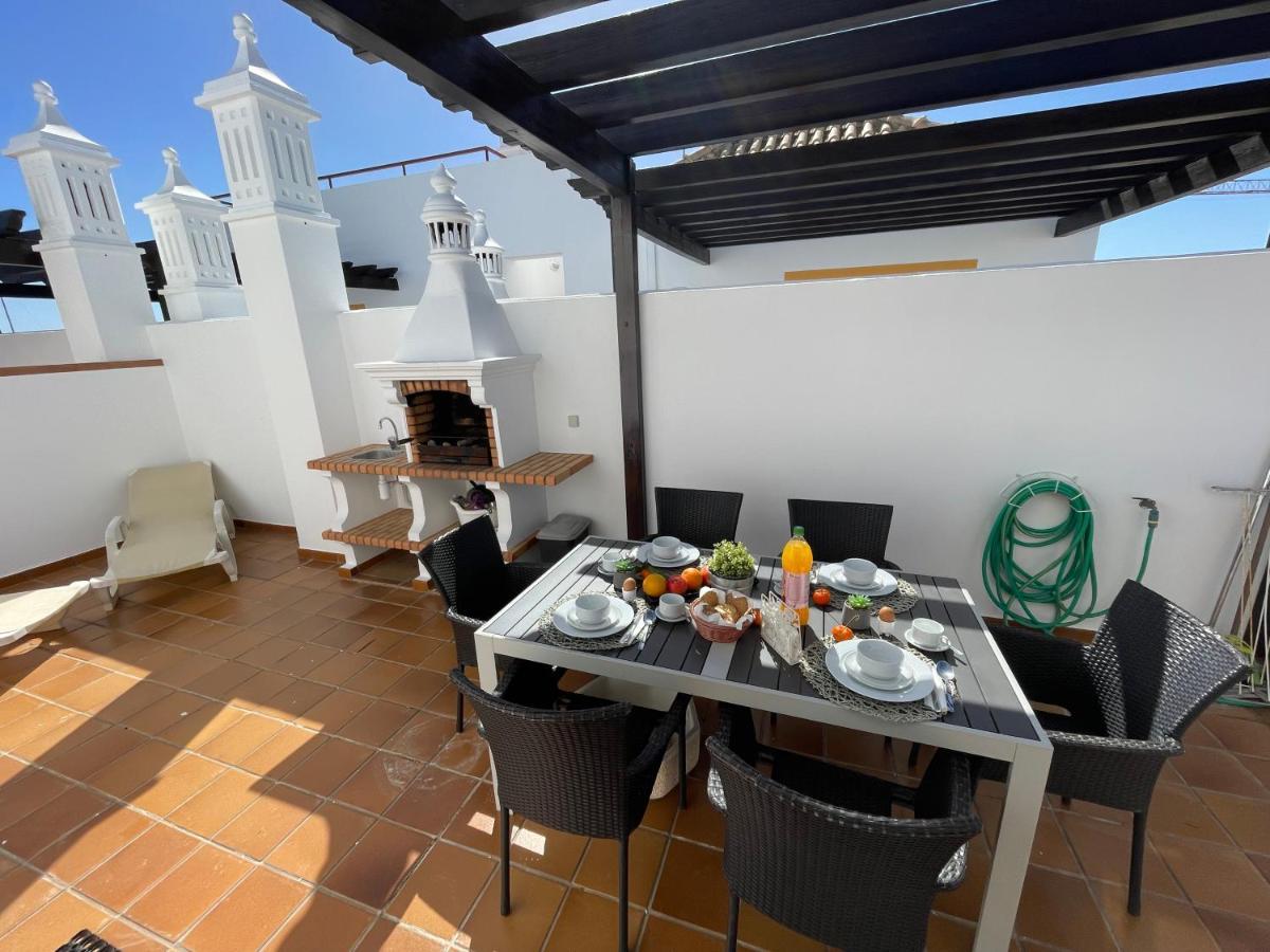 2 Bedroom Penthouse Duplex With Rooftop Terrace And Amazing Panoramic Views Wpg1 กาบานัส เด ตาวีรา ภายนอก รูปภาพ